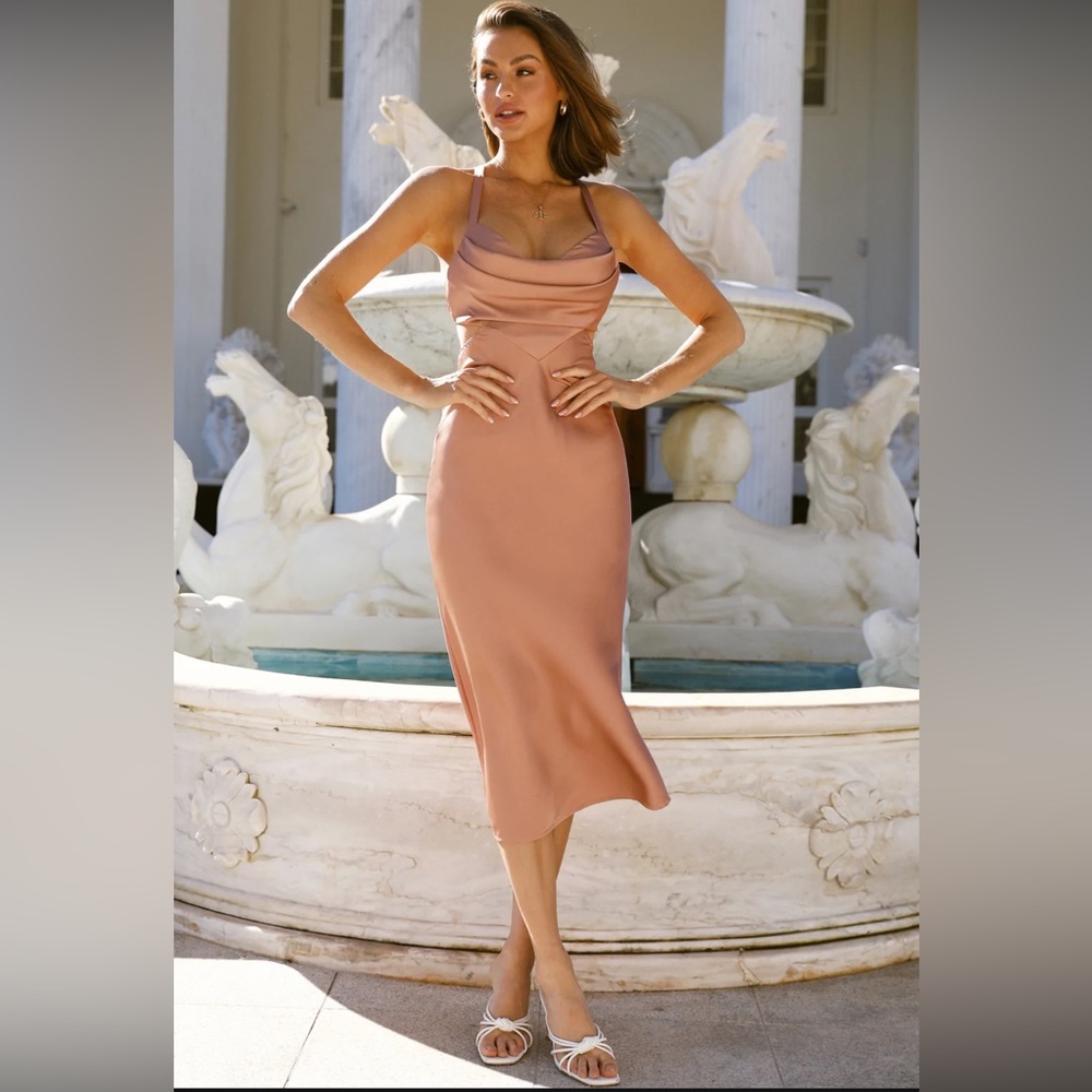 Hello Molly Reveal Your Heart Midi Dress